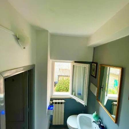 Wellstay Old Town Gasthof