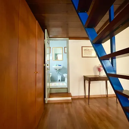 Wellstay Old Town Konukevi 3*